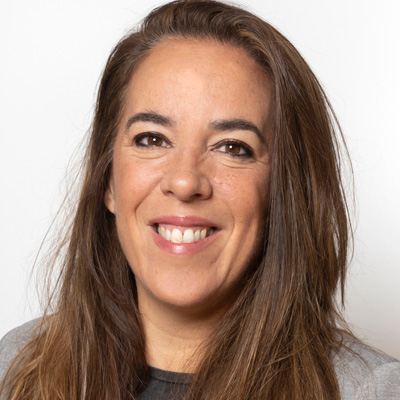 Dª. Sandra Montia Arcos